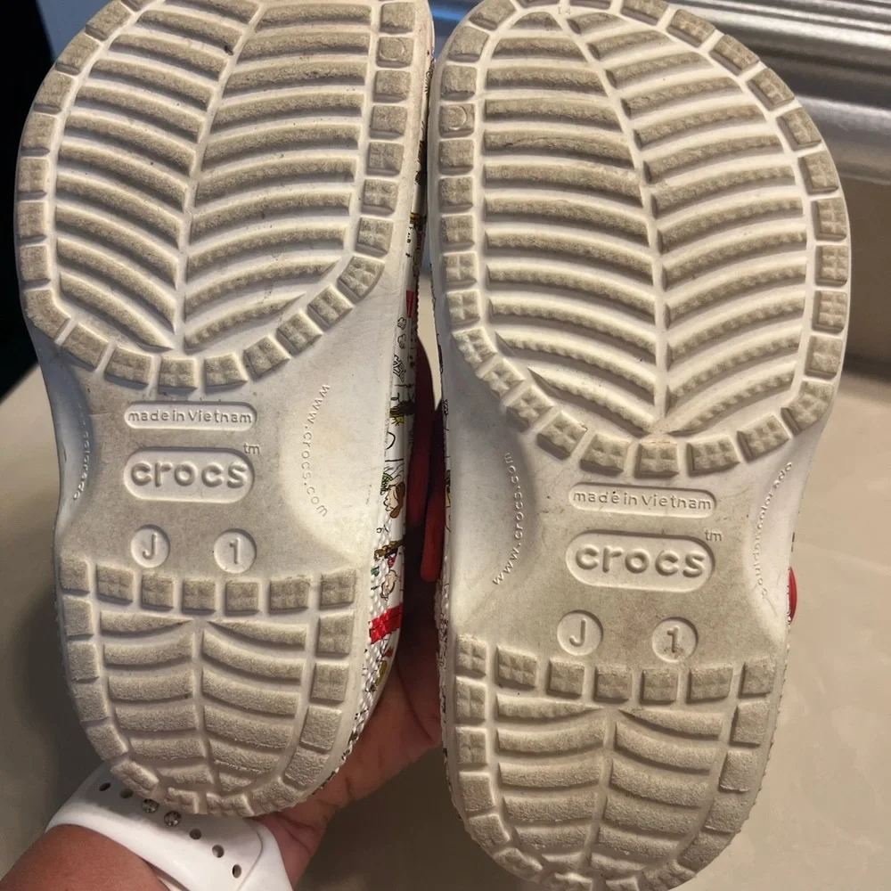 Peanuts kids Croc Clogs size J1 - Picture 7 of 13